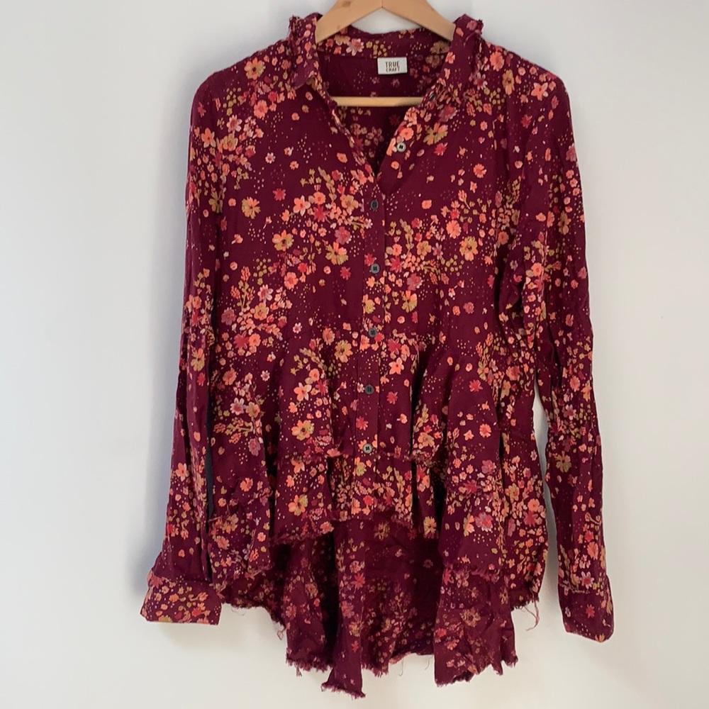 True Craft Button Down Distressed Floral Hilow top